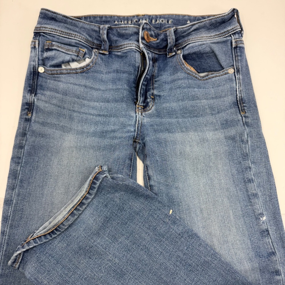 American Eagle Kick Boot Super Stretch Medium Wash Jeans Size 6 Short